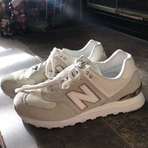New Balance 574 Rose Gold